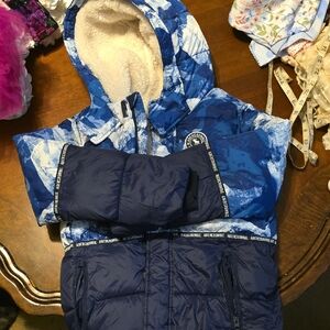 🩵💙Abercrombie Kids Beautiful Puffer Coat💙🩵 Sherpa Lined!  SIZE 11/12